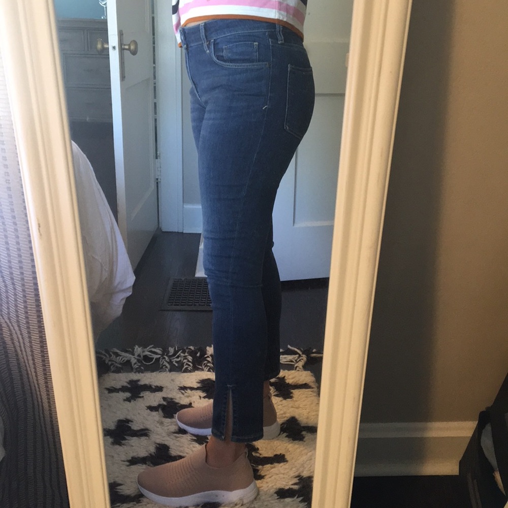 Mid rise pilcro ankle slit jeans - Picture 2 of 4